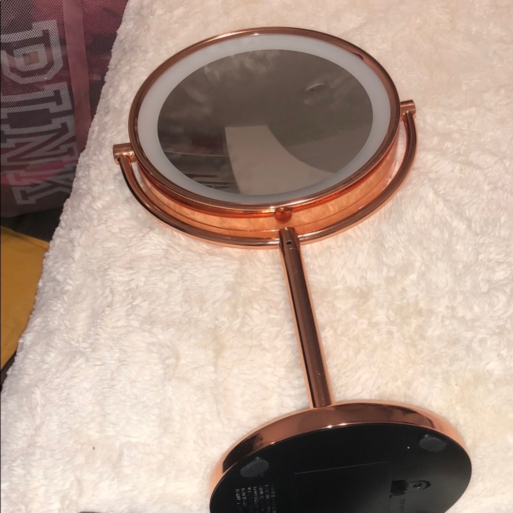 Mirror